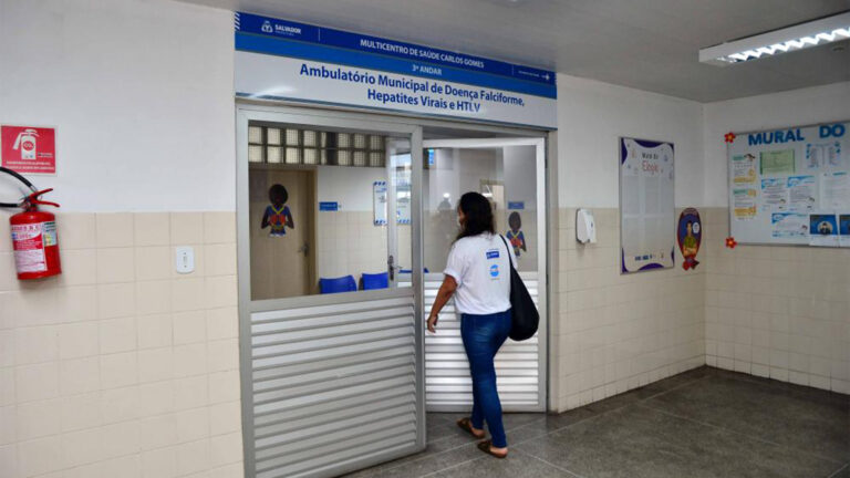 O Multicentro Carlos Gomes é um dos três ambulatórios de referência da capital baiana no diagnóstico e acompanhamento das pessoas que vivem com o HTLV. (Foto: Jefferson Peixoto / Secom Salvador)